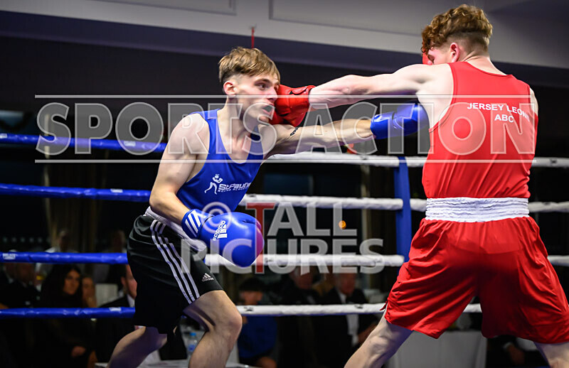 BOUT- 6_Aaron Gallichan v Andrew Kingston-24 - BOUT: 6_Aaron Gallichan v Andrew Kingston