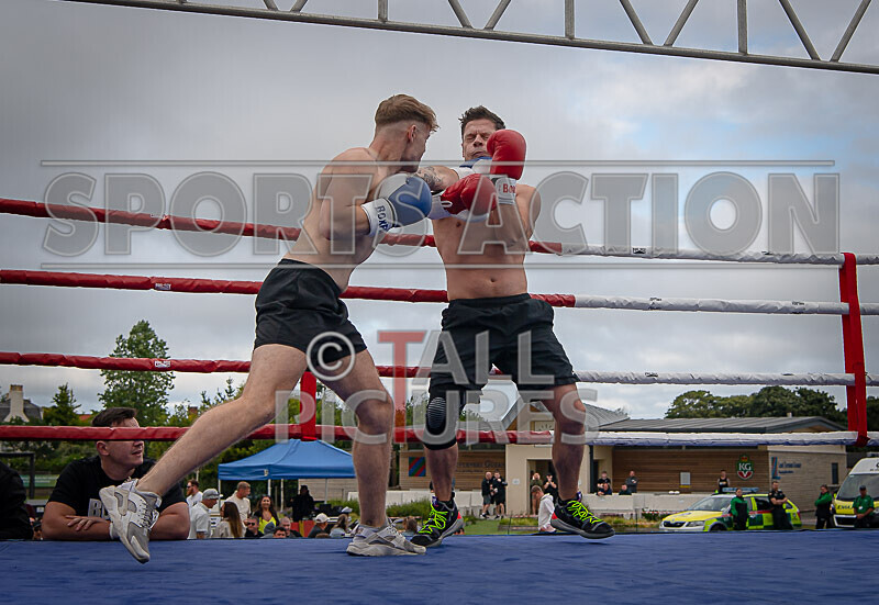 BOUT 10 Gareth the Marksman Morgan v Callum the Cannon Beausire-45 - BOUT 10- Gareth 'the Marksman' Morgan v Callum 'the Cannon' Beausire