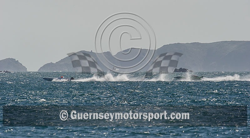 Powerboat Race_25-08-2013-26 - RACE-11 NORTH BEACH