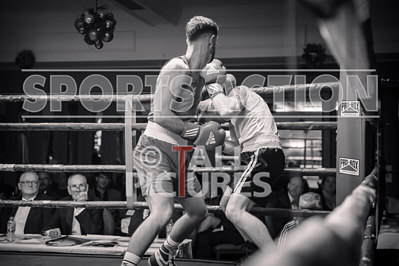 BOUT- 9_Daniel Du Four v Liam Collier-21 - BOUT- 9_Daniel Du Four v Liam Collier