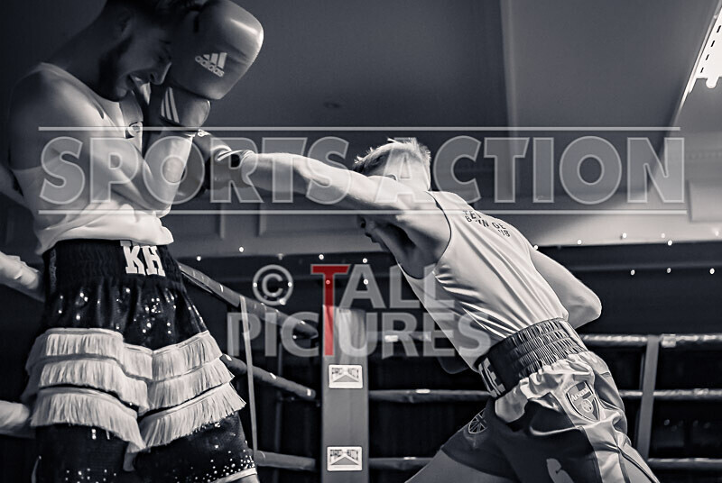 BOUT 7_Kylop Holland v Freddie Kinsella-26 - BOUT 7_Kylop Holland v Freddie Kinsella