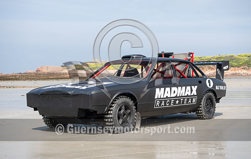 Ozzy Ozanne_MadmaxRace Team Promo-2 - OZZY OZANNE_MADMAX RACE TEAM PROMO