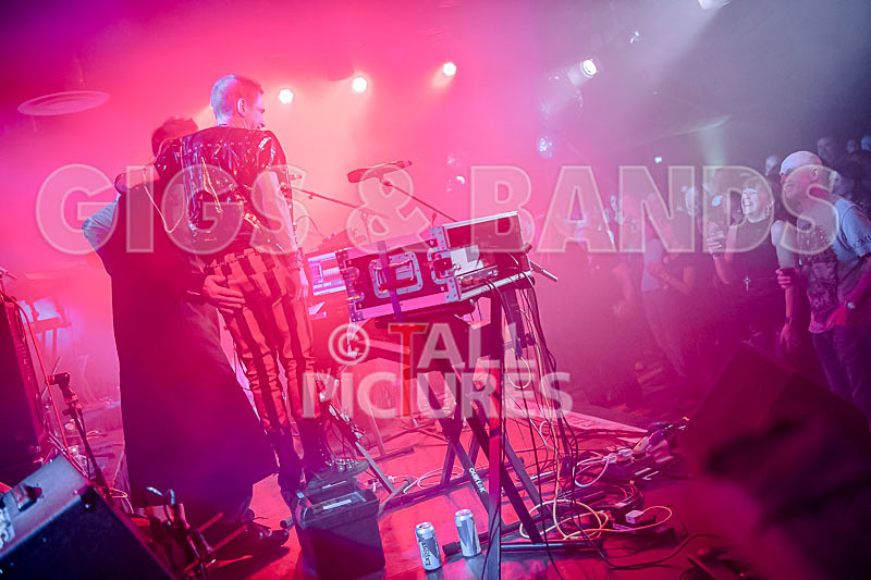 Fade2Grey-391 - FADE2GREY