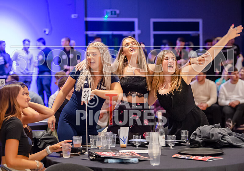 The fight fans party-3 - THE FIGHT FANS PARTY.....