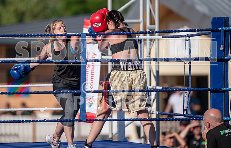 BOUT-2- Georgie The Cyclone Smith v Kayleigh White-21 - BOUT-2 Georgie 'The Cyclone' Smith v Kayleigh White
