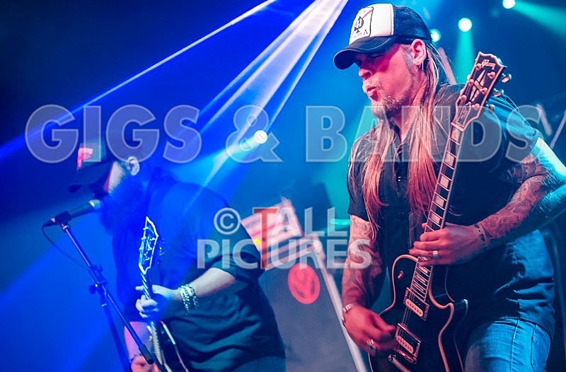 Godsized-17 - GODSIZED