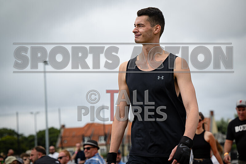 BOUT 7- Luke the Attack Man Atkinson v Chris Granite Gavey-4 - BOUT 7- Luke 'the Attack Man' Atkinson v Chris 'Granite' Gavey