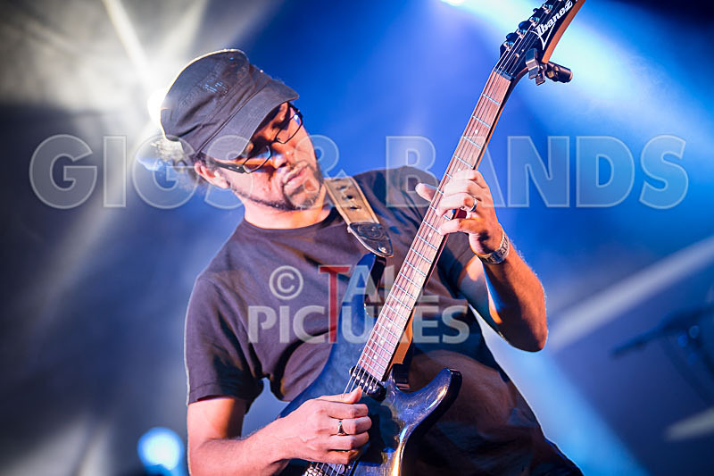 Jah Wobble  The Invaders of the Heart-37 - JAH WOBBLE & THE INVADERS OF THE HEART