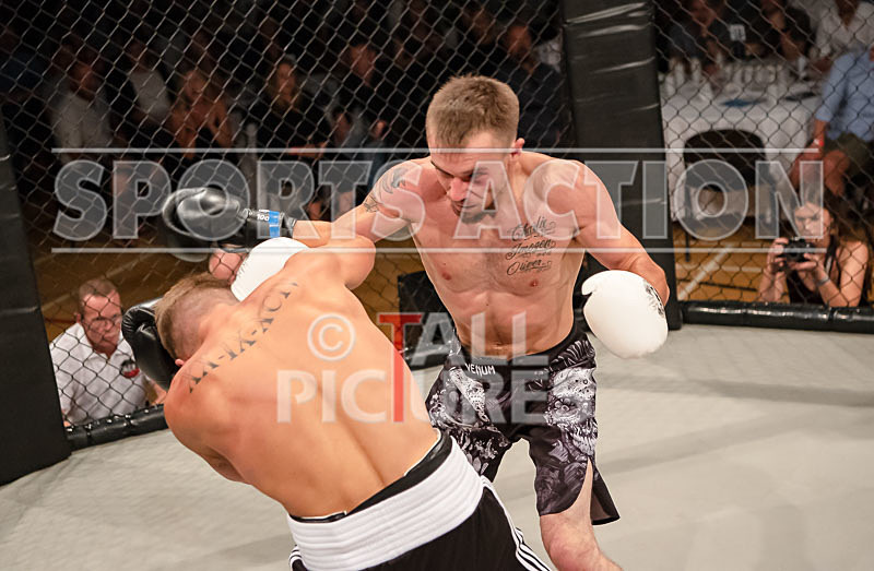 BOUT-2- Jason Enticott v Josh Manning-7 - BOUT-2: Jason Enticott v Josh Manning