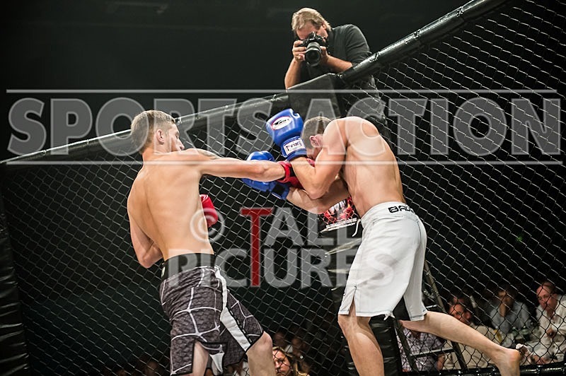 Cage Fighting_2012_Bout 1-8 - BOUT-1