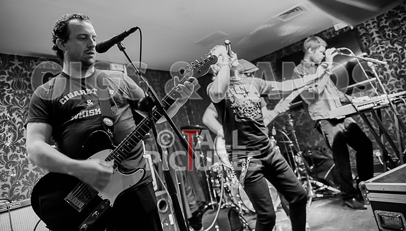 Thee Jenerators-341 - THEE JENERATORS