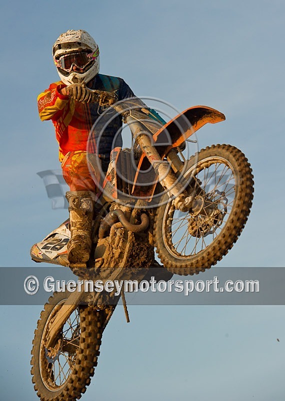 Moto-X_12-11-11-41 - MOTO-X_12-11-2011