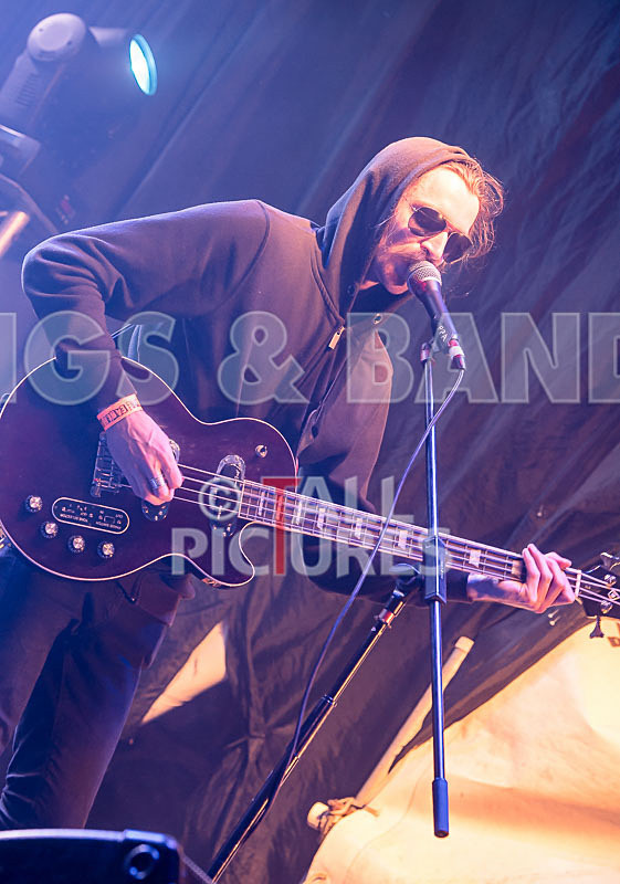 Heads Off-14 - HEADS OFF