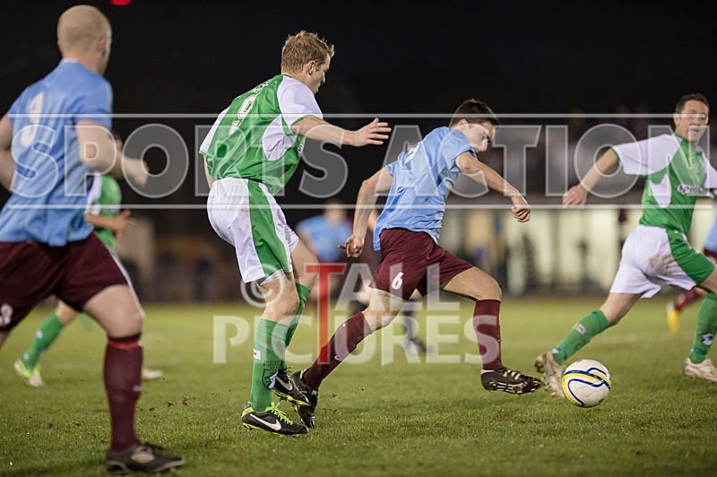 Guernsey FC v Horley Town-13 - GUERNSEY FC v HORLEY TOWN
