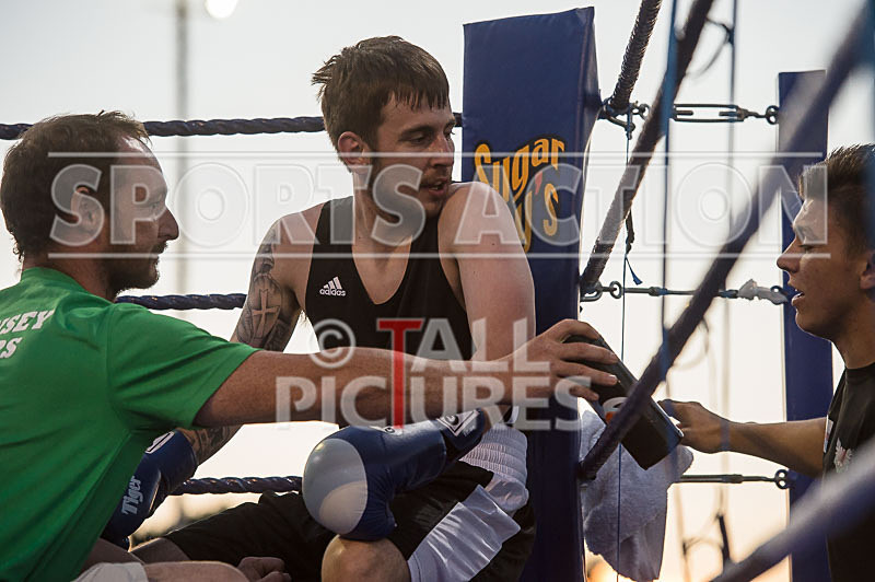 Open Air Boxing_2015_Bout-12-21 - BOUT-12