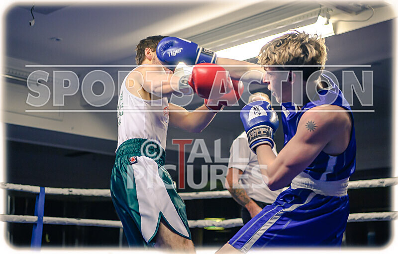 BOUT 5- Martin Kublickis v Robbie Chipcase-21 - BOUT 5 - Martin Kublickis v Robbie Chipcase