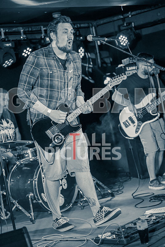 Honest Crooks-119 - HONEST CROOKS