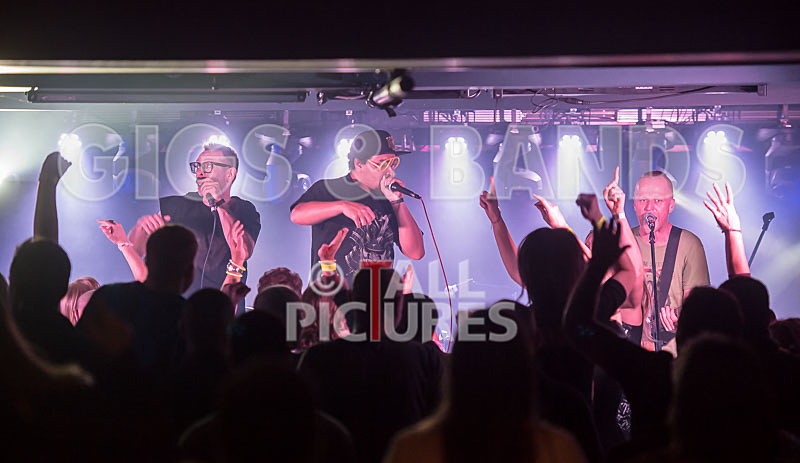 The Uptown Monotones-35 - THE UPTOWN MONOTONES