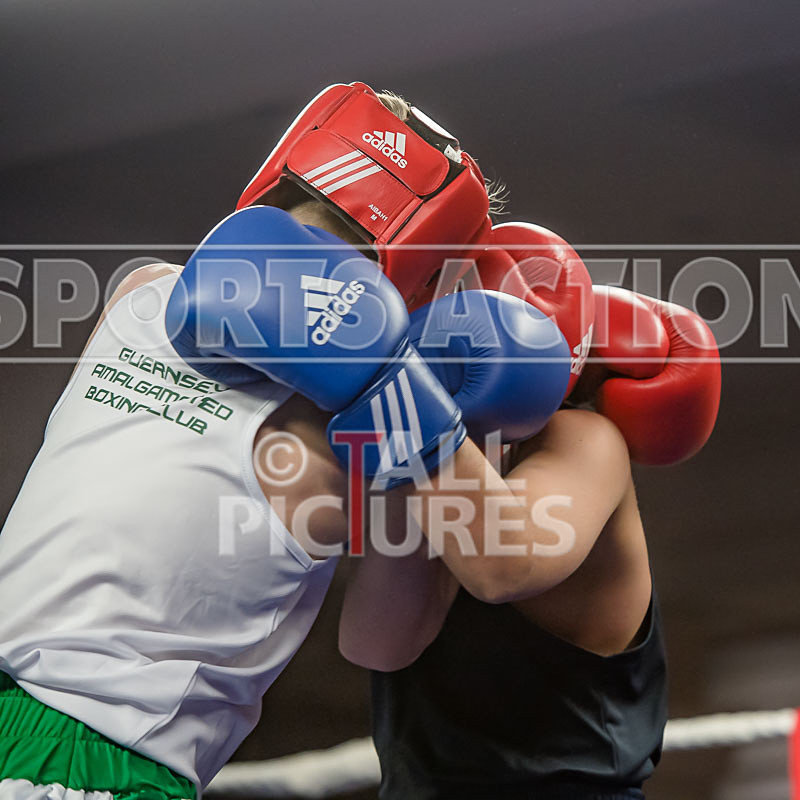 Bout - 1_Charlie Driscoll v Zak Nabi-21 - Bout - 1_Charlie Driscoll v Zak Nabi