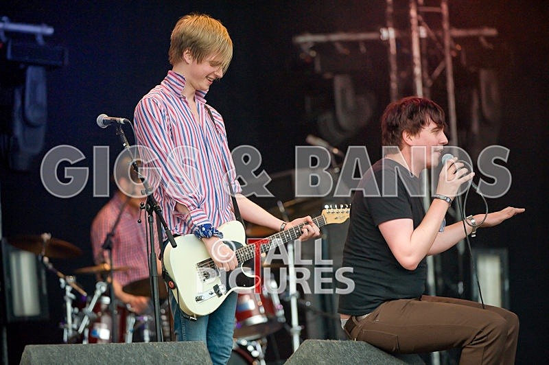 Art Brut-18 - ART BRUT