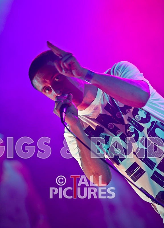 Asylum Seekas-47 - ASYLUM SEEKAS AT IVY CASTLE