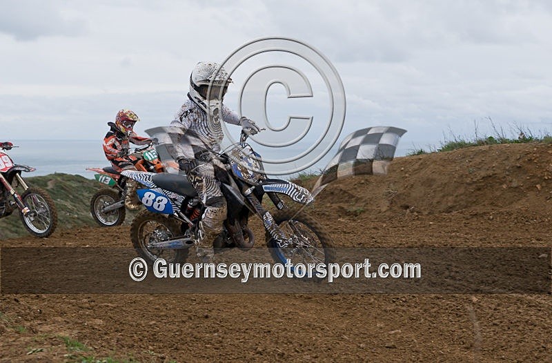 Moto-X_06-11-10-194 - MOTO-X_06-11-2010