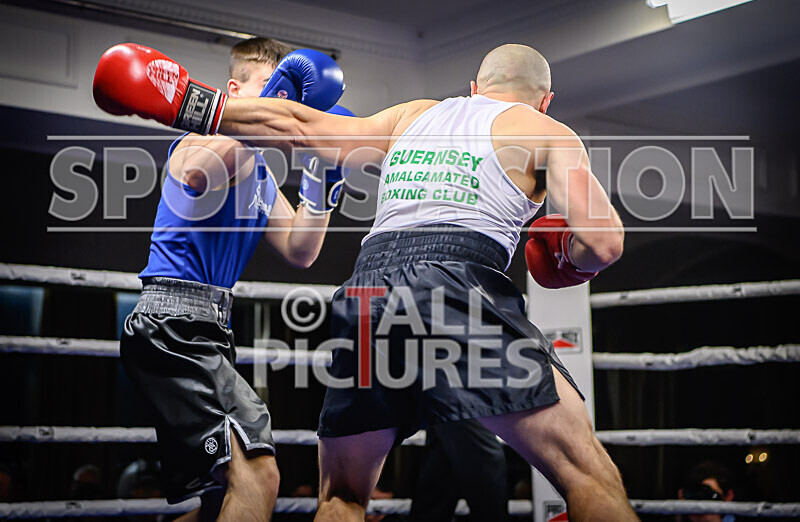 BOUT- 9 - Rusian Gogercaks v Adrian Salmonowicz-26 - BOUT: 9 - Rusian Gogercaks v Adrian Salmonowicz