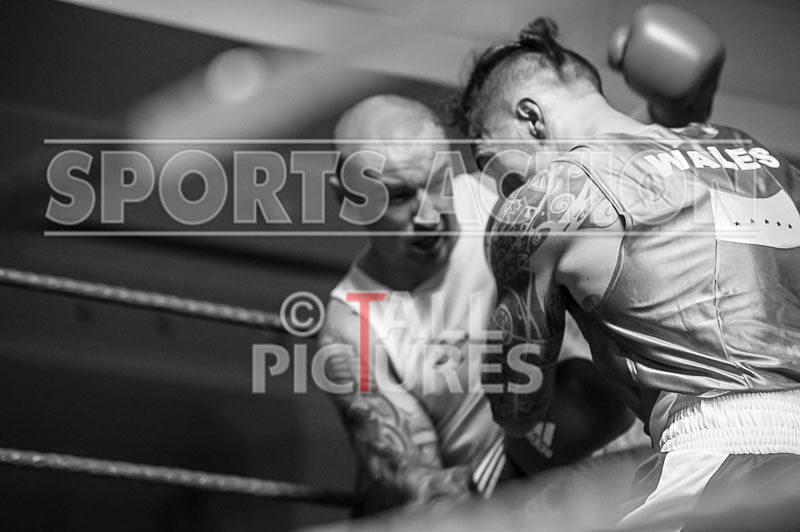 Bout 7_Tomasz Kot v Gavin Morris-5 - BOUT 7_Tomasz Kot v Gavin Morris