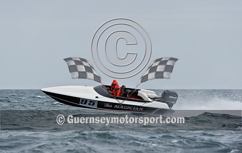 Powerboat_2011_Round-3-30 - ROUND-3 NORTH BEACH OUTER