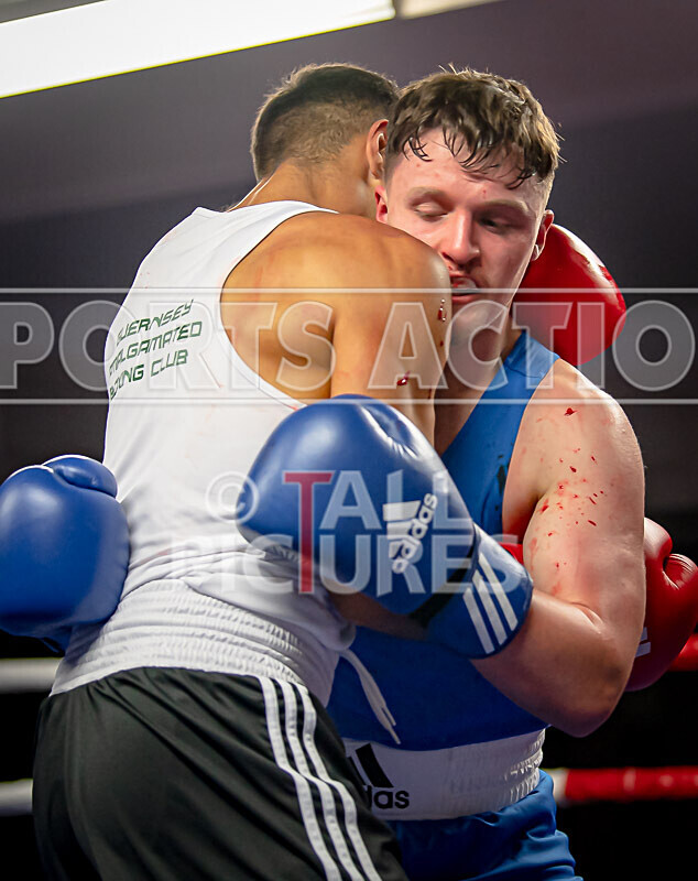 BOUT 6_Marcus Magloire v Ethan Jones-6 - BOUT 6_Marcus Magloire v Ethan Jones