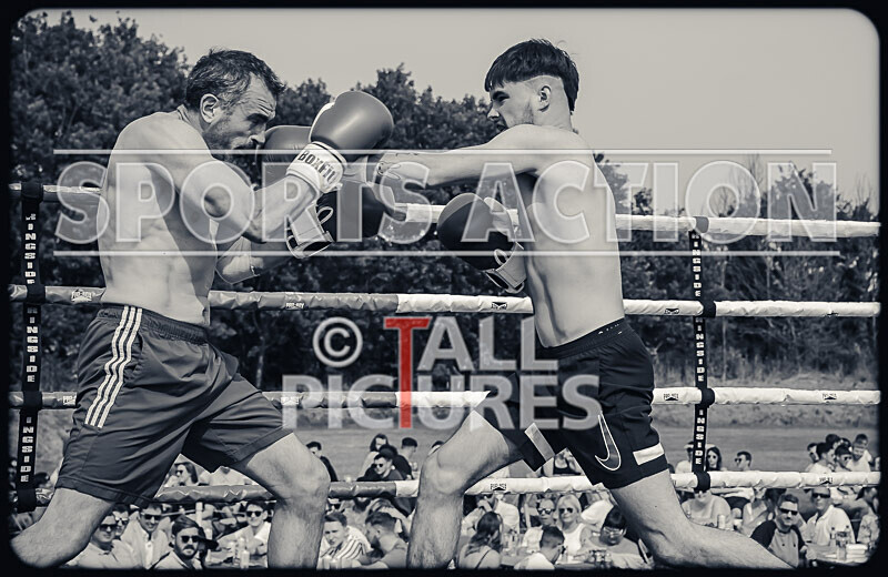 BOUT 2 - Roland 30 Seconds Archer v Sam Heart Breaker Catto-36 - BOUT 2 - Roland '30 Seconds' Archer v Sam 'Heart Breaker' Catto