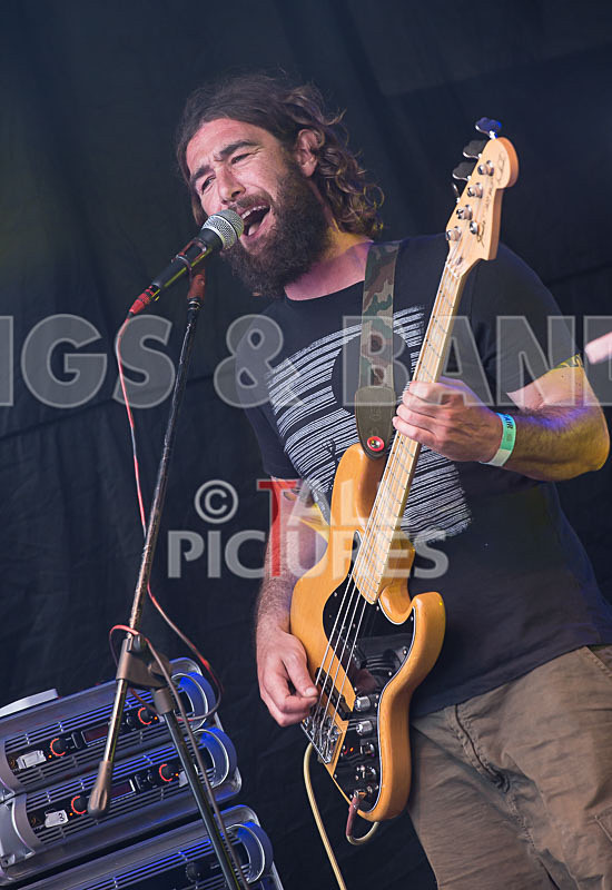 The Devil and the Deep-20 - THE DEVIL AND THE DEEP