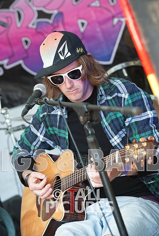 VEF Beach Life 2011-20 - BEACH LIFE 2011