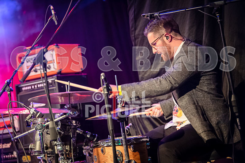 The Robert J Hunter Band-289 - THE ROBERT J HUNTER BAND