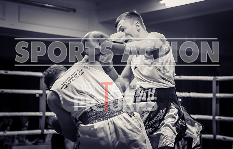 BOUT- 10 - Tom Teers v Shane Smith-31 - BOUT: 10 - Tom Teers v Shane Smith