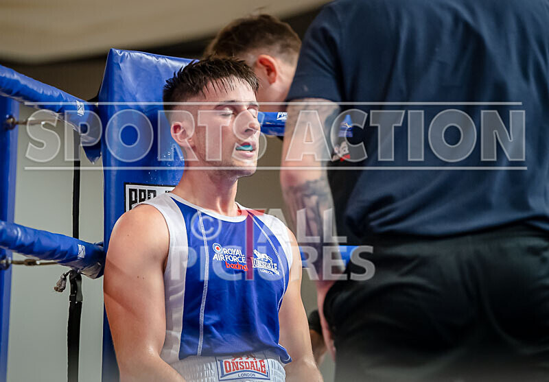 BOUT 2_Marcus Magloire v Sam Anderton-6 - BOUT 2_Marcus Magloire v Sam Anderton