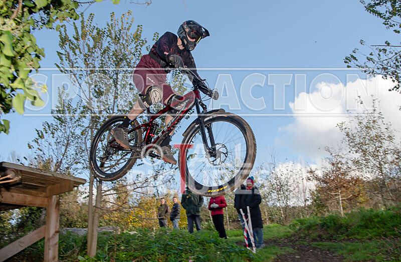 MTB Downhill_21-11-2021-34 - MTB WINTER 2021 DOWNHILL SERIES_RACE 1