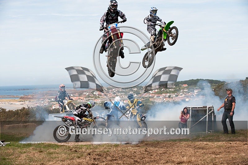 Hogwash_09-43 - HOGWASH 2009 - SCENE