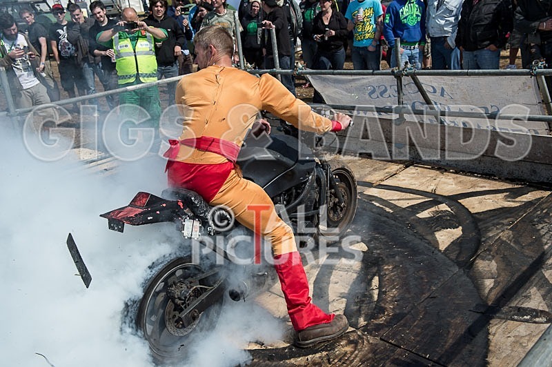 Bikes Burnouts-62 - BIKES & BURNOUTS