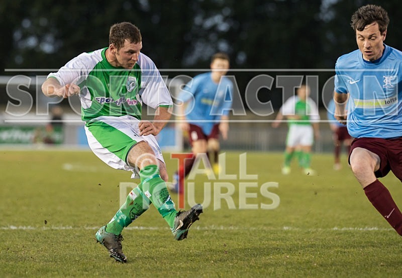 Guernsey FC v Horley Town-17 - GUERNSEY FC v HORLEY TOWN