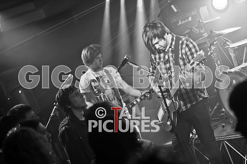 2 Minutes 2 Late-94 - 2 MINUTES 2 LATE