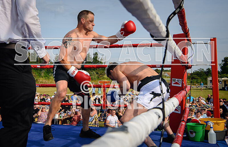 BOUT 7 - Luke Graham v Jan the Dutch Destroyer Dame-14 - BOUT 7 - Luke Graham v Jan 'the Dutch Destroyer' Dame