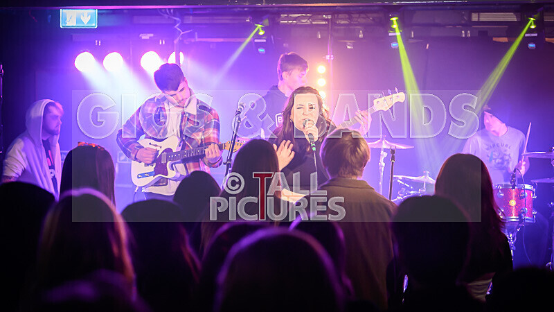 Meenas Weenaz-37 - MEENA'S WEENAZ