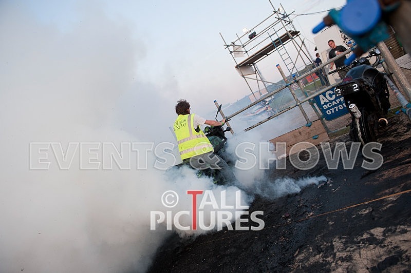 Greenman Burnout-72 - GREENMAN BURNOUTS 2010
