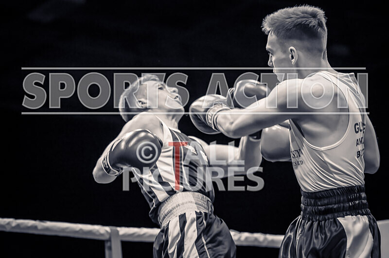 BOUT 4- Martins Kublickis v Ben Waugh-3 - BOUT 4: Martins Kublickis v Ben Waugh