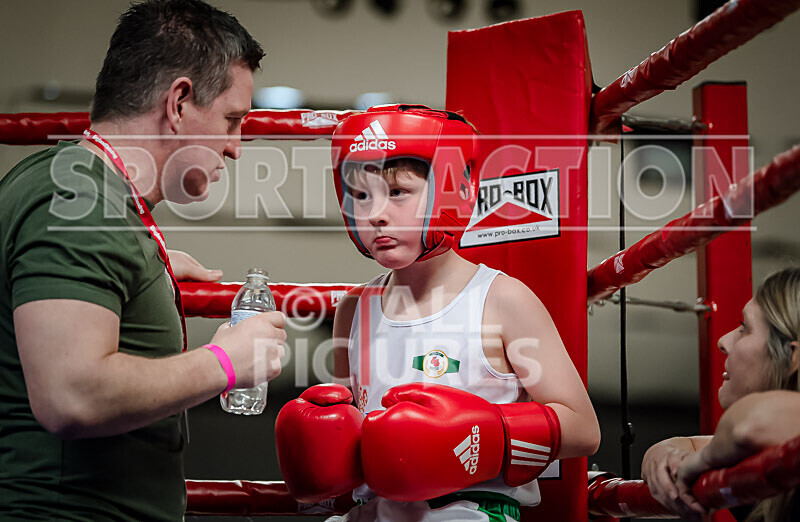 BOUT 1 - Liam Duff v Oliver McKenzie-4 - BOUT 1 - Liam Duff v Oliver McKenzie