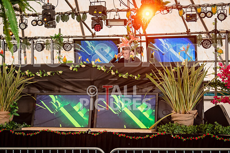 Guernsey Together Festival 2021_DANCE TENT-14 - GUERNSEY TOGETHER FESTIVAL 2021_THE DANCE TENT