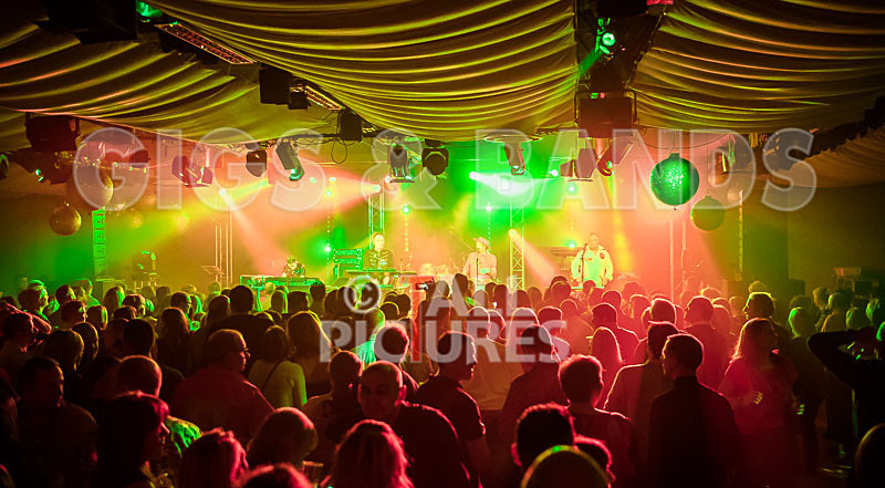 Fade2Grey-359 - FADE2GREY