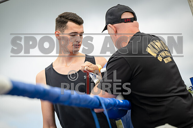BOUT 7- Luke the Attack Man Atkinson v Chris Granite Gavey-5 - BOUT 7- Luke 'the Attack Man' Atkinson v Chris 'Granite' Gavey