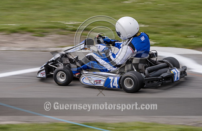 Karting_01-05-2016-73 - KARTING 2016 - SUMMER CHAMPIONSHIP ROUND-2